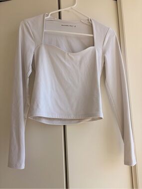 Abercrombie & Fitch White Square Neck Long Sleeve Crop Top